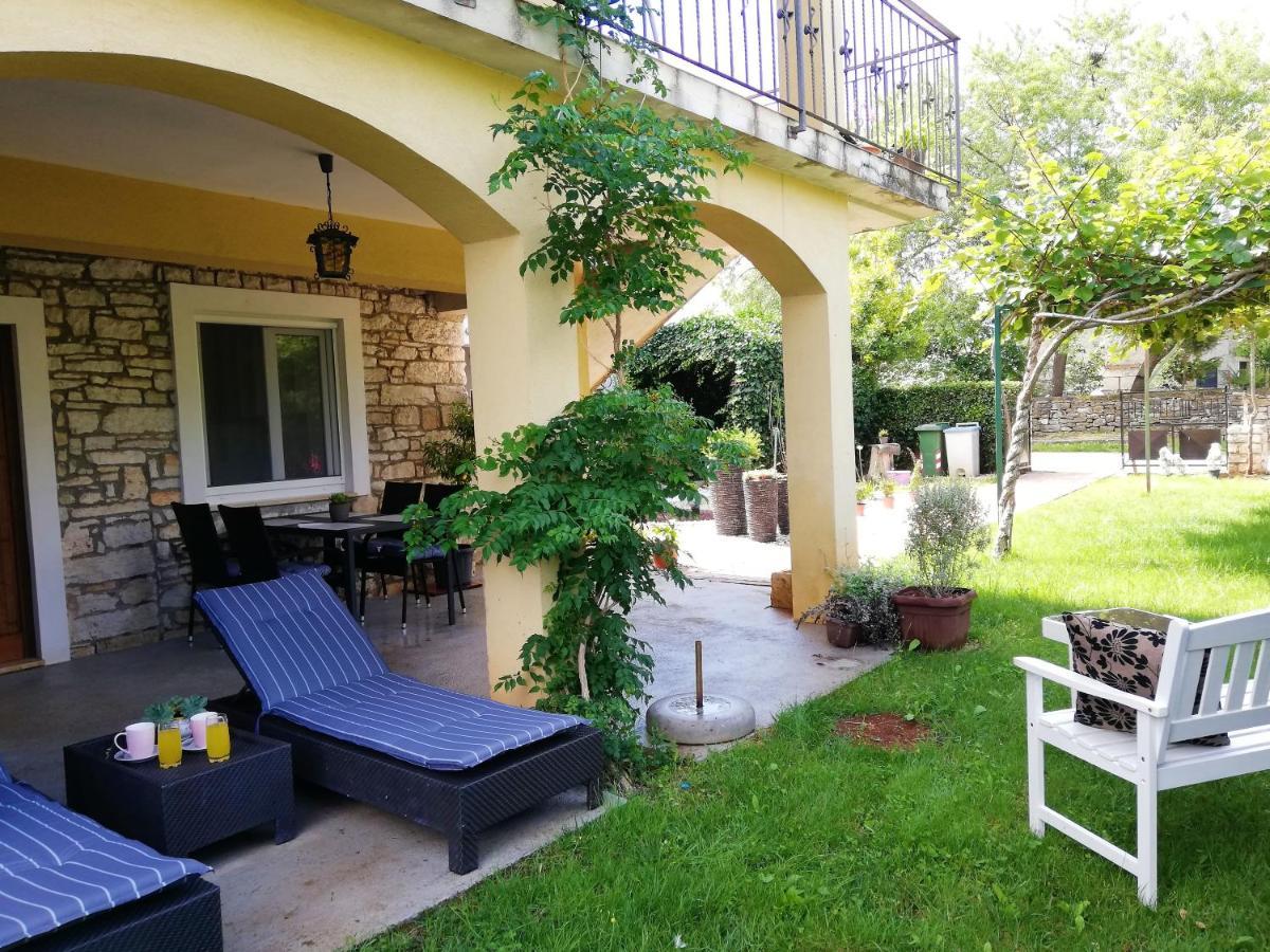 Apartma Marta Bale